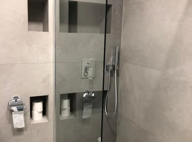 De Lux 45 Grabiszynska 브로츠와프